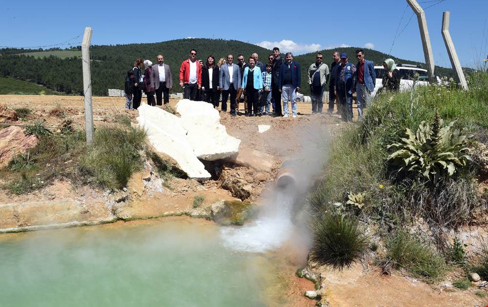 usak jeotermal 2 - Termal Turizmde Yeni Destinasyon Uşak Çalıştayı Yapıldı.
