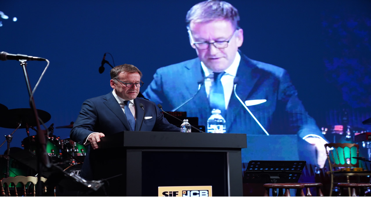 SİF İş Makinaları JCB ile 50. Yılını Kutladı 