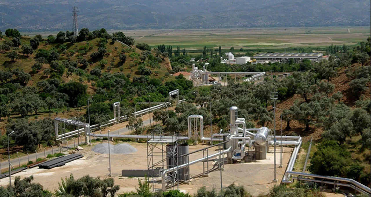 Menderes Geothermal Dora-5 Jeotermal Enerji Santrali Projesine ÇED Olumlu Kararı
