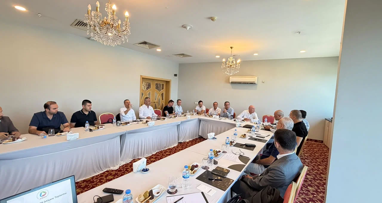 JESDER Üyeleri Gelecek Dönemin Yol Haritasını Değerlendirdi