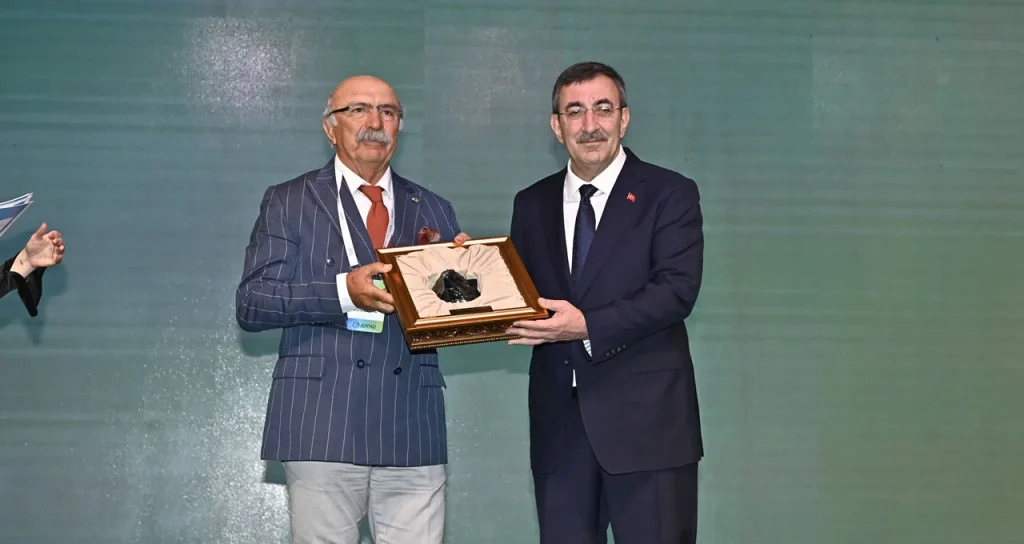 Ömer_Tosun_Cevdet_Yilmaz1